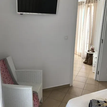 Yanna Asteri Suites