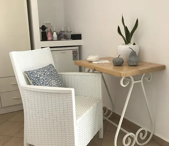 Yanna Asteri Suites Ornos (Mykonos)